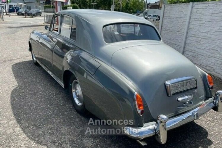 Rolls Royce Cloud II 1960 SILVER TWO TONE 6,2L V8 - <small></small> 55.555 € <small>TTC</small> - #3