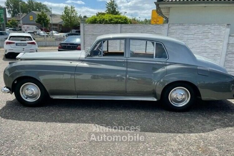 Rolls Royce Cloud II 1960 SILVER TWO TONE 6,2L V8 - <small></small> 55.555 € <small>TTC</small> - #7