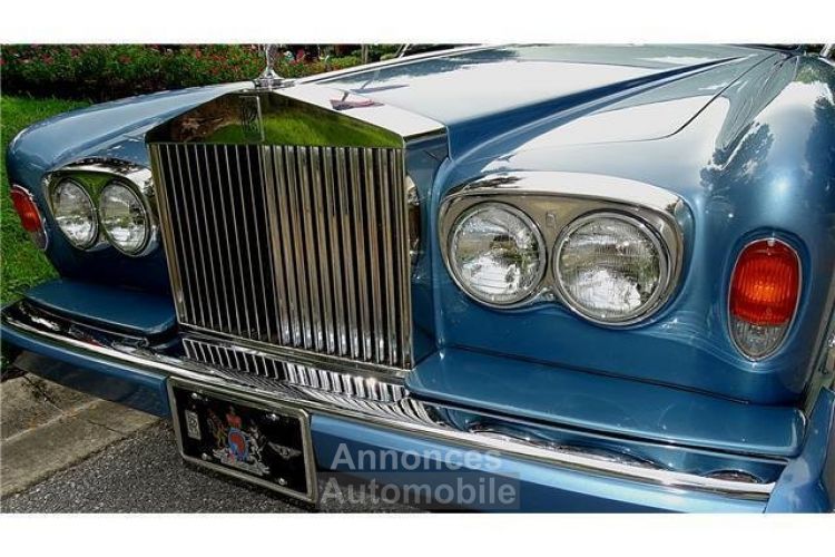 Rolls Royce Corniche - <small></small> 63.000 € <small>TTC</small> - #11