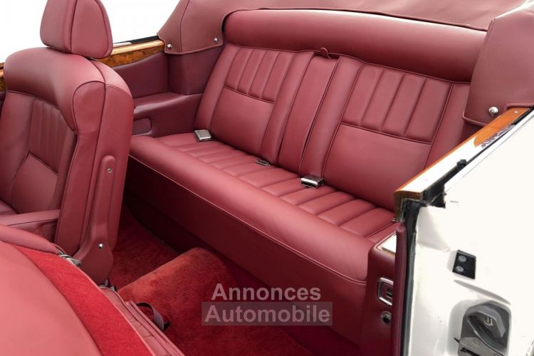 Rolls Royce Corniche - <small></small> 123.000 € <small>TTC</small> - #31