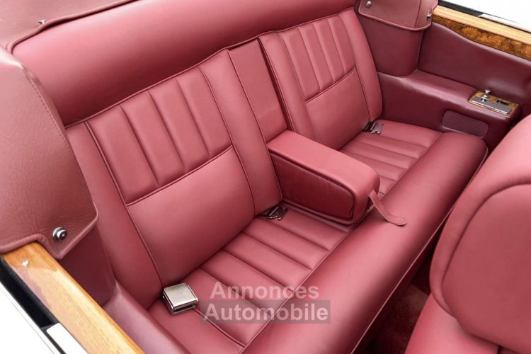 Rolls Royce Corniche - <small></small> 123.000 € <small>TTC</small> - #32