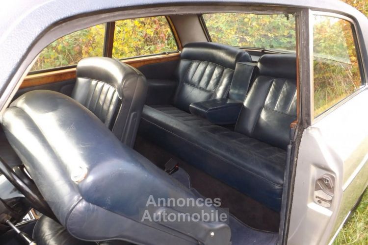 Rolls Royce Corniche 1973 Coupé - äußerst selten und trotzdem günstig! - <small></small> 59.850 € <small>TTC</small> - #2