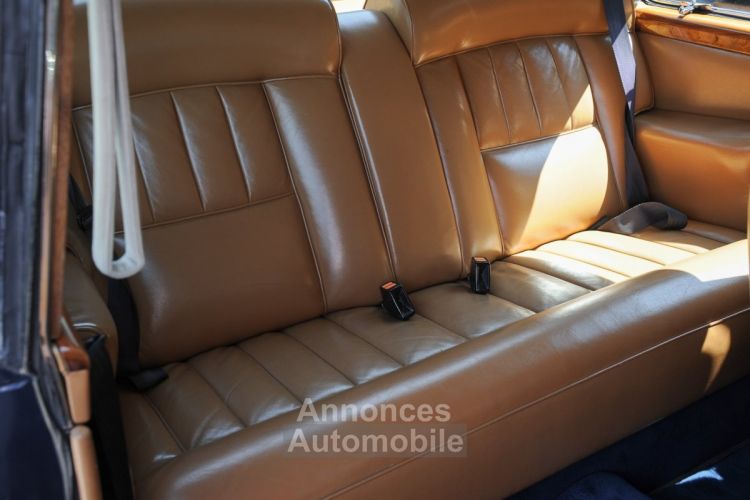 Rolls Royce Corniche 2 Door Saloon - <small></small> 48.900 € <small>TTC</small> - #16