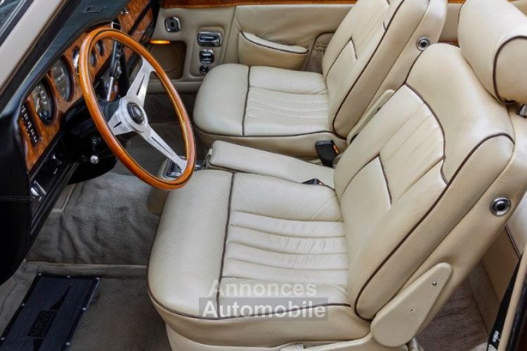 Rolls Royce Corniche CABRIOLET - <small></small> 47.000 € <small>TTC</small> - #10