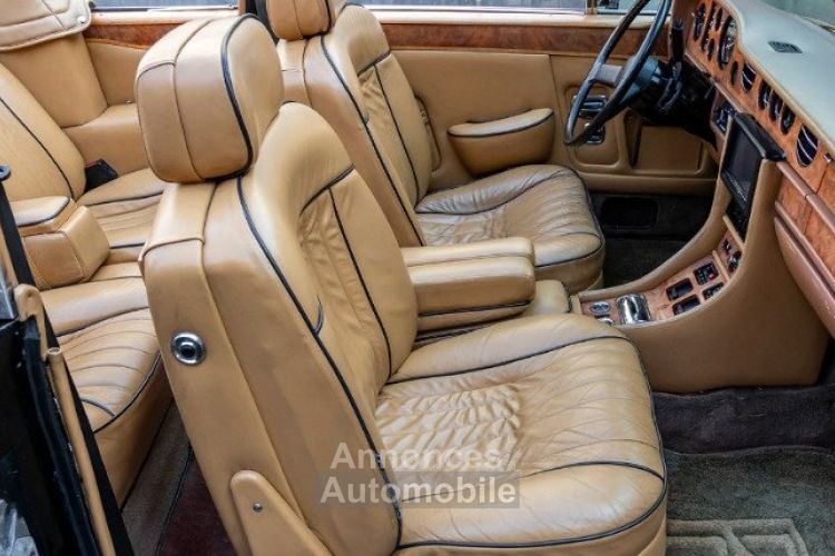 Rolls Royce Corniche cabriolet - <small></small> 49.000 € <small>TTC</small> - #7