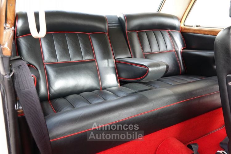 Rolls Royce Corniche coupé - <small></small> 54.900 € <small>TTC</small> - #19