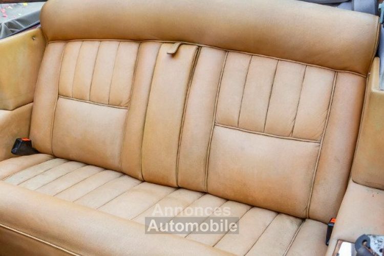 Rolls Royce Corniche featuring coachwork by H.J. Mulliner Park Ward - <small></small> 47.000 € <small>TTC</small> - #7