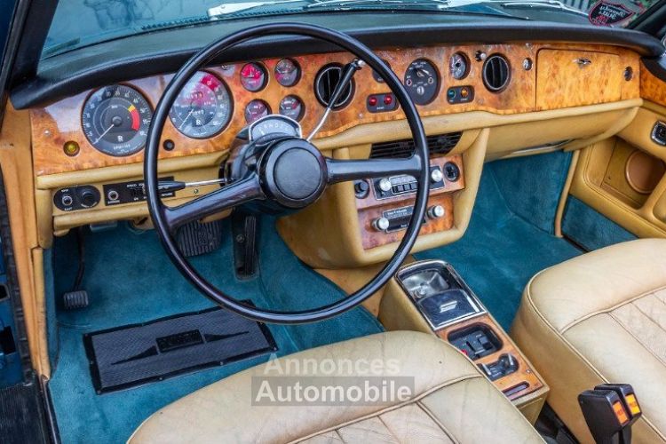 Rolls Royce Corniche featuring coachwork by H.J. Mulliner Park Ward - <small></small> 47.000 € <small>TTC</small> - #8