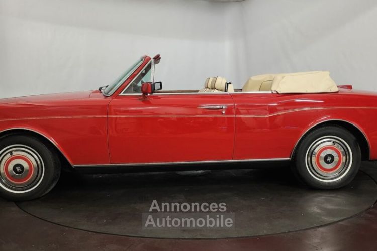 Rolls Royce Corniche cabriolet - <small></small> 85.000 € <small>TTC</small> - #9