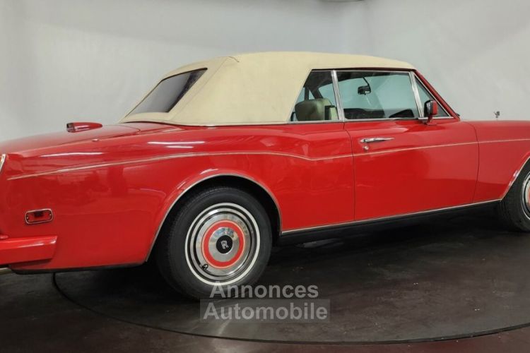 Rolls Royce Corniche cabriolet - <small></small> 85.000 € <small>TTC</small> - #23