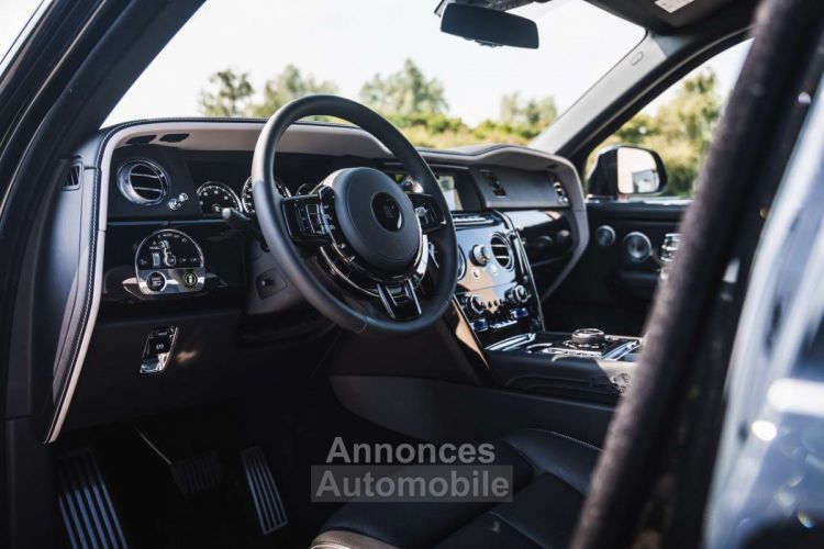 Rolls Royce Cullinan Black Badge Theatre Shooting Star Coachline - <small></small> 499.900 € <small>TTC</small> - #23