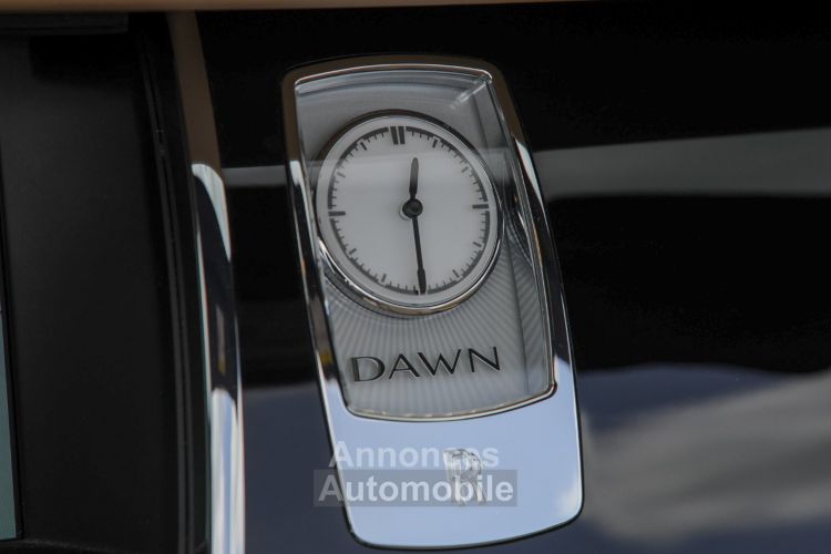 Rolls Royce Dawn Full Service Record - <small></small> 324.900 € <small>TTC</small> - #24
