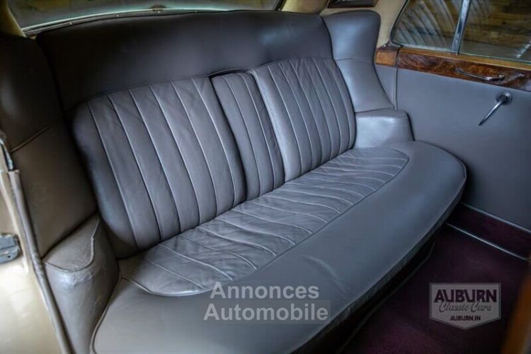 Rolls Royce Silver Cloud II  - <small></small> 65.900 € <small>TTC</small> - #23