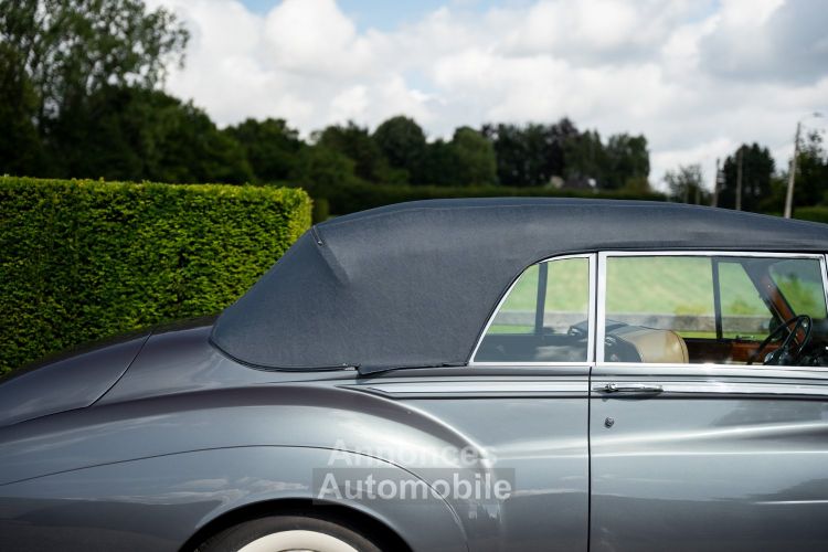 Rolls Royce Silver Cloud S2 Drophead by H J Mulliner - 1 of 107ex - <small></small> 218.900 € <small>TTC</small> - #5