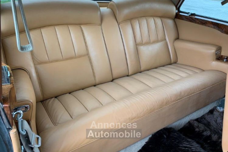 Rolls Royce Silver Shadow 6.8 V8 2 DOORS - <small></small> 69.900 € <small>TTC</small> - #13