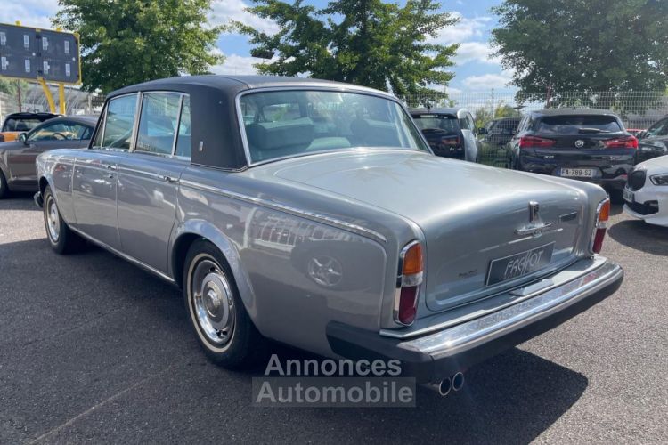 Rolls Royce Silver Shadow II 6.8 V8 - <small></small> 19.900 € <small>TTC</small> - #9