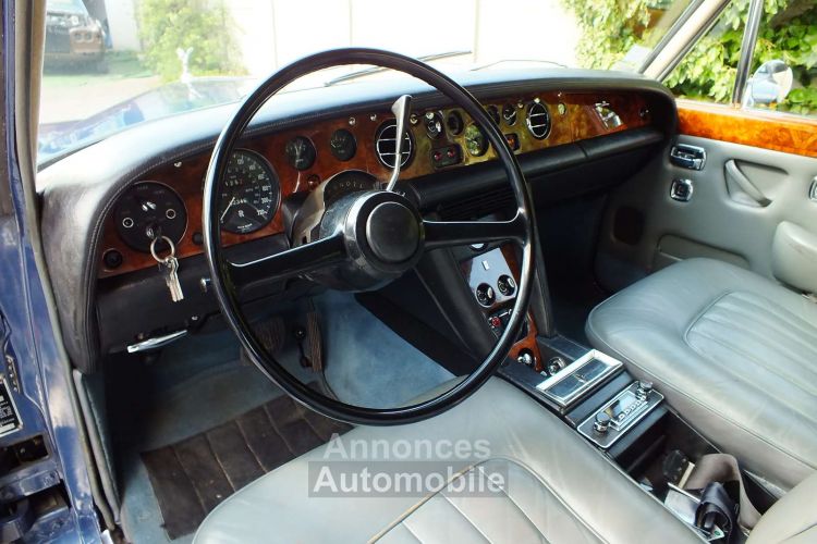 Rolls Royce Silver Shadow LWB - <small></small> 34.900 € <small>TTC</small> - #14