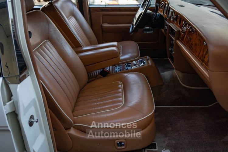 Rolls Royce Silver Spirit Spirit/Spur/Dawn  - <small></small> 37.000 € <small>TTC</small> - #40