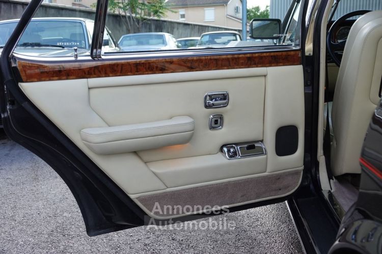 Rolls Royce Silver Spur - <small></small> 34.900 € <small>TTC</small> - #18