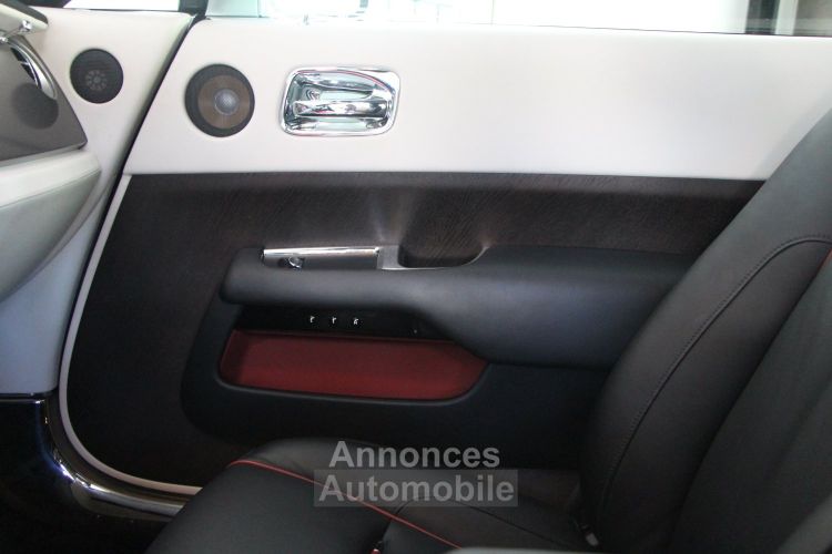 Rolls Royce Wraith V12 Goodwood Edition - <small>A partir de </small>2.990 EUR <small>/ mois</small> - #20