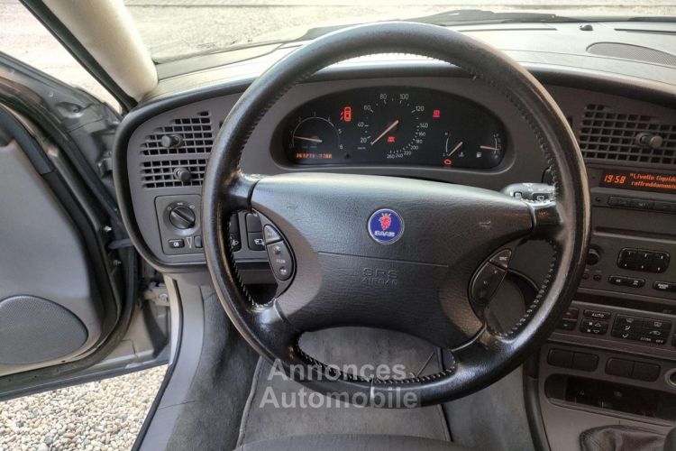 Saab 9-5 2004 Wagon 2.2 tid Vector - <small></small> 900 € <small>TTC</small> - #5