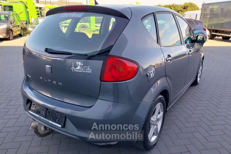 Seat Altea 1.6 CR TDi -ATTACHE-REMORQUE-CLIM-GARANTIE.12.MOIS - <small></small> 6.890 € <small>TTC</small> - #7