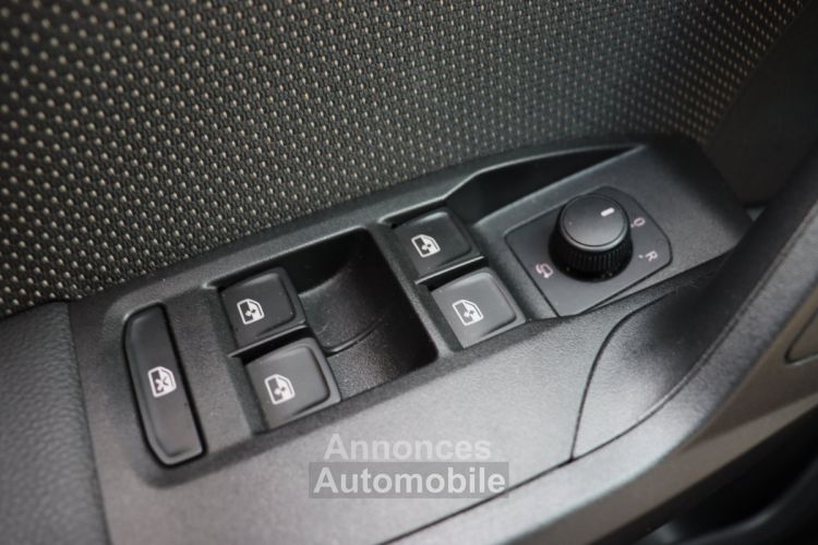 Seat Arona 1.0 TSI 115 Xcellence DSG7 (Caméra,CarPlay,ACC) - <small></small> 15.990 € <small>TTC</small> - #30
