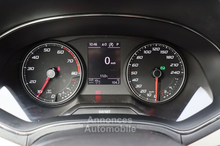 Seat Arona 1.0 TSI 115 Xcellence DSG7 (Caméra,CarPlay,ACC) - <small></small> 15.990 € <small>TTC</small> - #35