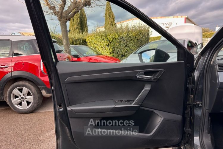 Seat Arona 1.6 TDI 95 ch Start/Stop BVM5 Style VIRTUAL + CARPLAY - <small></small> 12.490 € <small>TTC</small> - #24