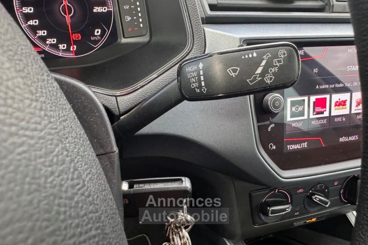 Seat Arona 1.6 TDI 95 ch Start/Stop BVM5 Style VIRTUAL + CARPLAY - <small></small> 12.490 € <small>TTC</small> - #32