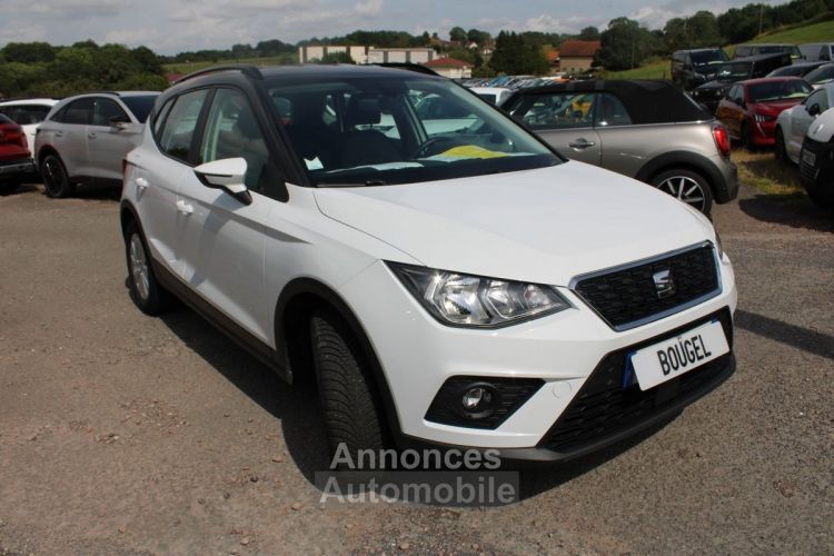 Seat Arona TSI XCELLENCE ESSENCE CLIM GPS 3D USB JA 16 ATTELAGE RADAR BLUETOOTH RÉGULATEUR - <small></small> 14.990 € <small>TTC</small> - #5