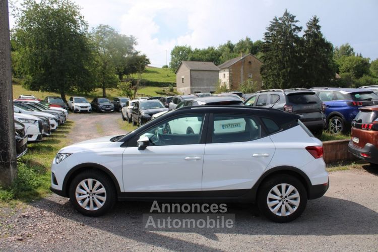 Seat Arona TSI XCELLENCE ESSENCE CLIM GPS 3D USB JA 16 ATTELAGE RADAR BLUETOOTH RÉGULATEUR - <small></small> 14.990 € <small>TTC</small> - #6