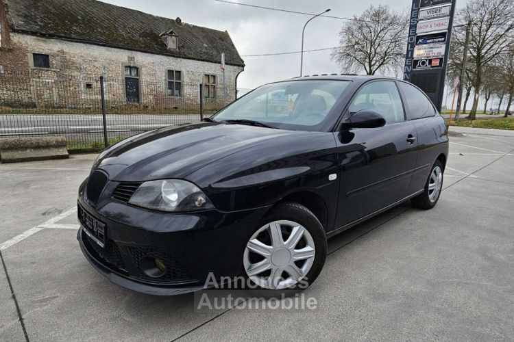 Seat Ibiza 1.2i Toit ouvrant Ligne sportive - <small></small> 2.850 € <small>TTC</small> - #1