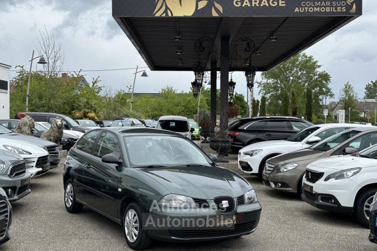 Seat Ibiza 1.4i 16V - 75  2002 BERLINE Fresh PHASE 1 - <small></small> 4.990 € <small>TTC</small> - #4