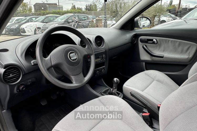 Seat Ibiza 1.4i 16V - 75  2002 BERLINE Fresh PHASE 1 - <small></small> 4.990 € <small>TTC</small> - #10