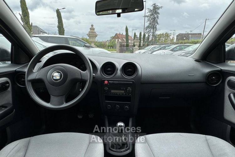 Seat Ibiza 1.4i 16V - 75  2002 BERLINE Fresh PHASE 1 - <small></small> 4.990 € <small>TTC</small> - #16