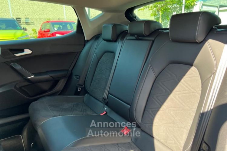 Seat Leon 1.4 ETSI-HYBRID 204 CH XCELLENCE APPLE CARPLAY SANS FIL - <small></small> 20.980 € <small>TTC</small> - #12