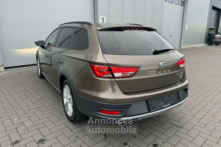 Seat Leon 1.6 CR TDi 4Drive X-perience GARANTIE 12M - <small></small> 15.990 € <small>TTC</small> - #4