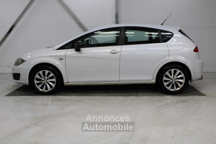 Seat Leon 1.6 CR TDi Ecomotive Ecosport ~ Airco Radio - <small></small> 3.750 € <small>TTC</small> - #8