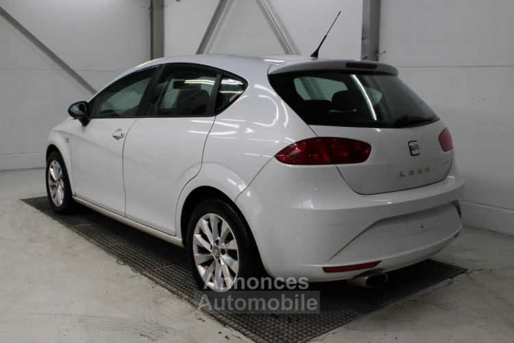 Seat Leon 1.6 CR TDi Ecomotive Ecosport ~ Airco Radio - <small></small> 3.500 € <small>TTC</small> - #7