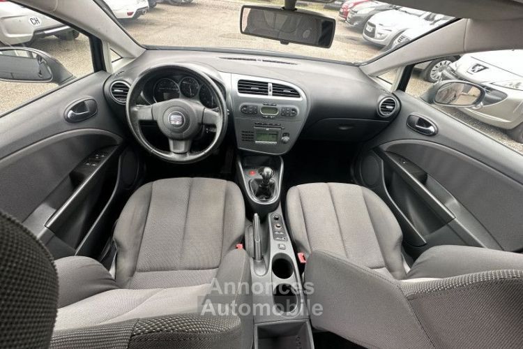 Seat Leon 1.6 PACK STYLE - <small></small> 4.999 € <small>TTC</small> - #9