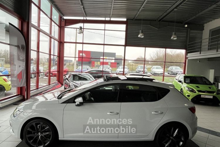 Seat Leon FR 1,5 TSI 150 DSG7 TOIT PANORAMIQUE OUVRANT ATTELAGE GPS CAMERA VIRTUAL COCKPIT HIFI BEATS APP - <small></small> 21.990 € <small>TTC</small> - #23