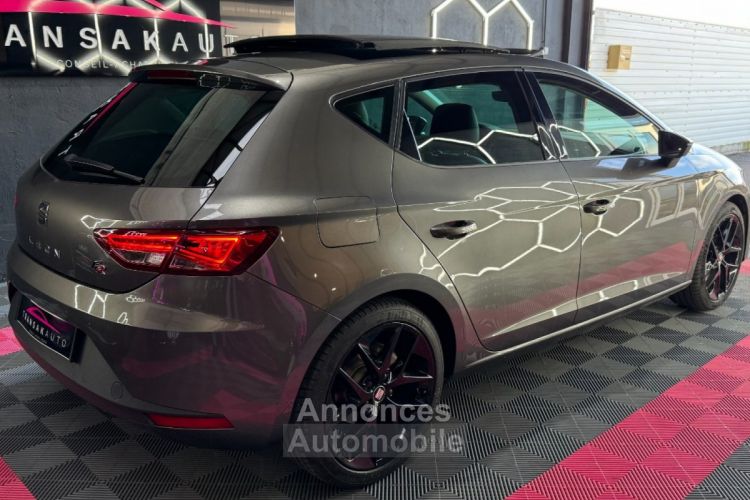 Seat Leon FR 150 ch 2.0 TDI DSG6 ~ Toit ouvrant ~ Caméra de recul ~ CarPlay ~ Feux adaptatif ~ Régulateur adaptatif ~ - <small></small> 18.990 € <small>TTC</small> - #4