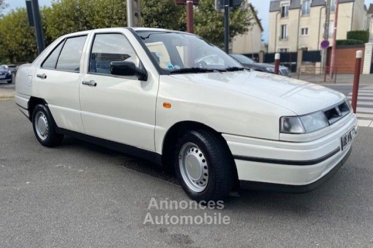 Seat Toledo serie 1 1.8l 90ch 26800kms premiere main youngtimer - <small></small> 4.990 € <small>TTC</small> - #3