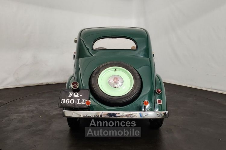 Simca 5 - <small></small> 9.900 € <small>TTC</small> - #12