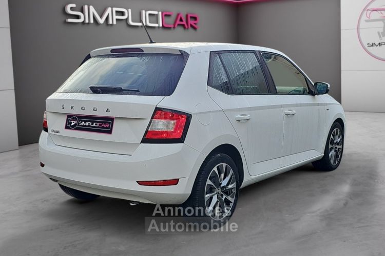 Skoda Fabia 1.0 MPI 60 ch BVM5 Clever - <small></small> 11.990 € <small>TTC</small> - #14