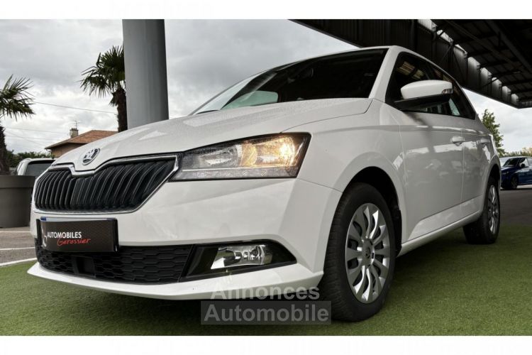 Skoda Fabia 1.0 MPI - 60 III BERLINE Business PHASE 2 - <small></small> 11.490 € <small>TTC</small> - #1