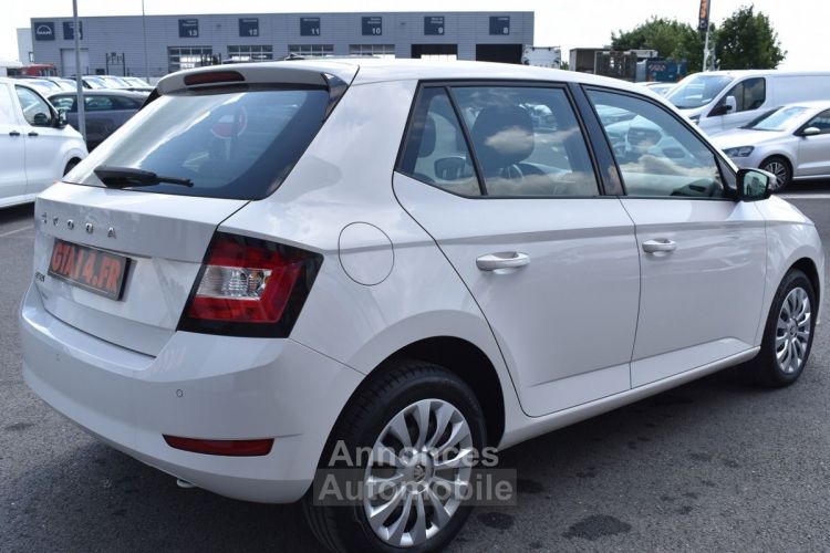 Skoda Fabia 1.0 MPI 60CH BUSINESS EURO6D-T 3CV - <small></small> 10.980 € <small>TTC</small> - #2