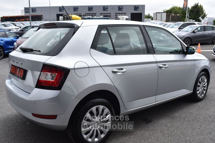 Skoda Fabia 1.0 MPI 60CH BUSINESS EURO6D-T 3CV - <small></small> 11.980 € <small>TTC</small> - #2