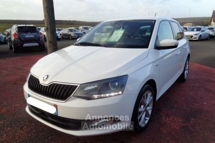 Skoda Fabia 1.0 MPI 60CH CLEVER - <small></small> 11.950 € <small>TTC</small> - #1